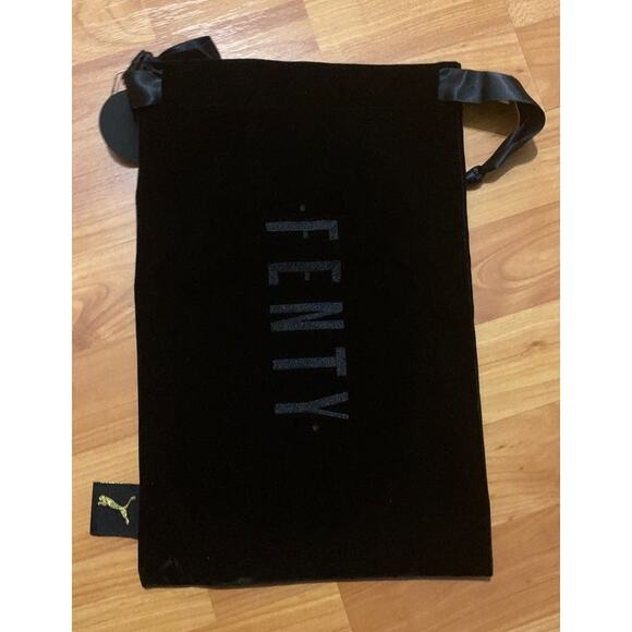 Fenty‎ Puma  Velvet Dust Bag - Picture 1 of 1